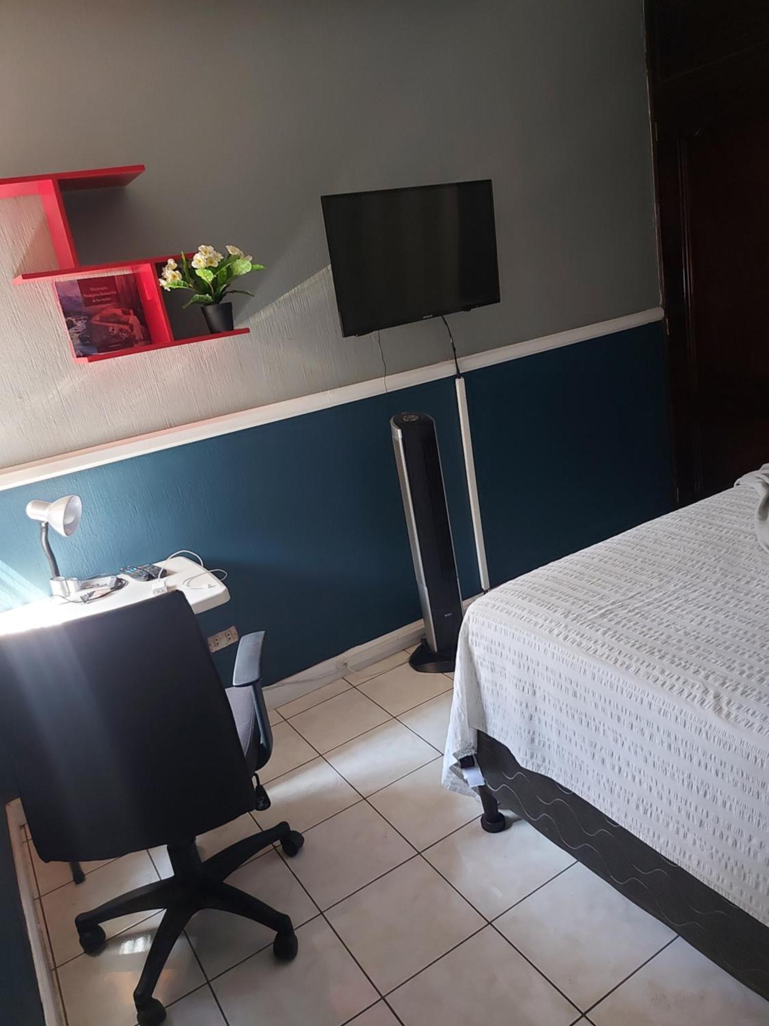 דירות גואטמלה Casa Familiar La Arboleda חדר תמונה